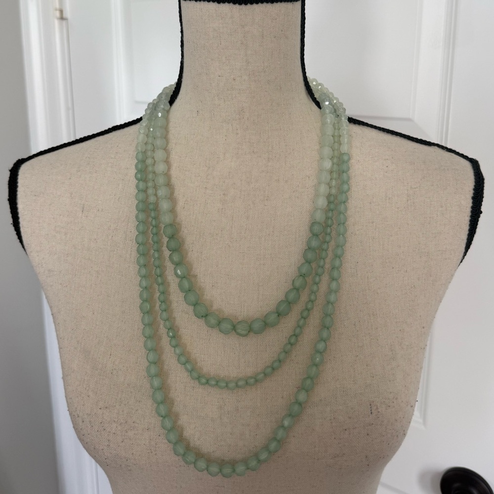 Multi-Strand Shimmering Green Beaded Necklace - Picture 3 of 6